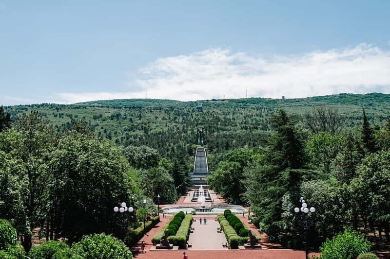 Tbilisi: Central Parks and Beautiful Cafes with 5 Tastings - Who Will Love This Tour