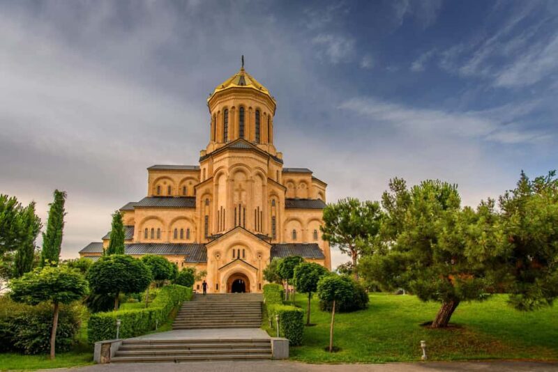 Tbilisi: Holy Trinity Cathedral Express Guided Tour - Who Is This Tour Best For?