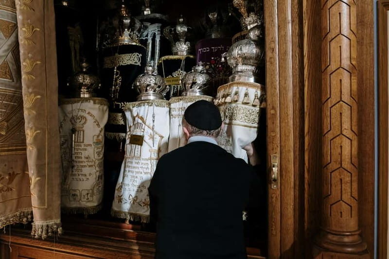 Tbilisi: Jewish Heritage Walking Tour - Discovering the Jewish Community in Tbilisi