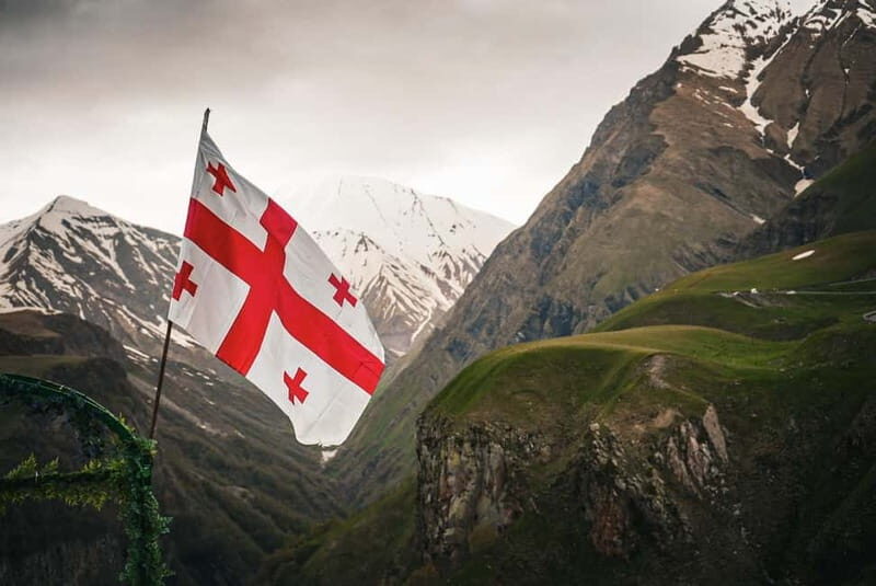 Tbilisi: Jinvali, Ananuri, Gudauri, Kazbegi, & Gergeti Tour - The Experience of the Guides
