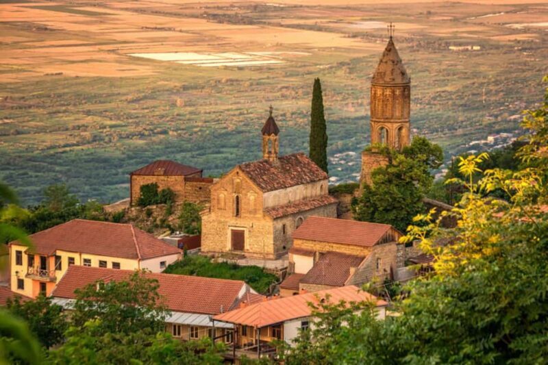 TBILISI : Kakheti Sighnaghi Bodbe Telavi 7 Free Wine testing - Key Points