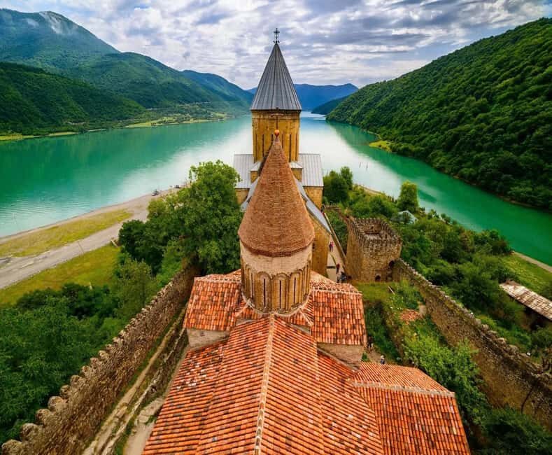 Tbilisi: Khevsureti Land of Legends Tour to Shatili-day tour - Starting in Tbilisi and Visiting Mtskheta