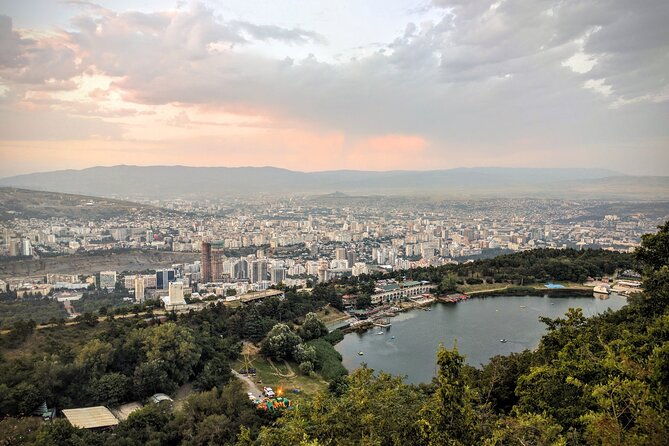 tbilisi-lakes-and-sightseeing-tour
