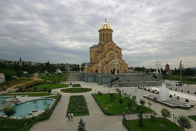 tbilisi-mtskheta-tour-modern-and-ancient-capital-cities-of-georgia-private