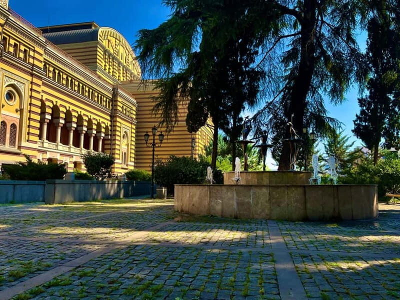 Tbilisi: Old & New City Guided Tour with 15 Tastings & Wine - Final Thoughts