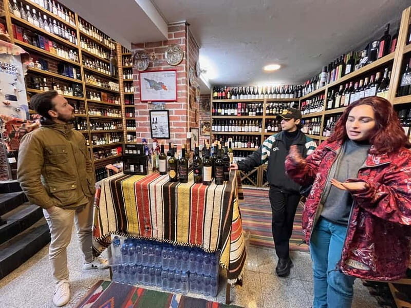 Tbilisi: Pub Crawl tour with special drinks - Key Points