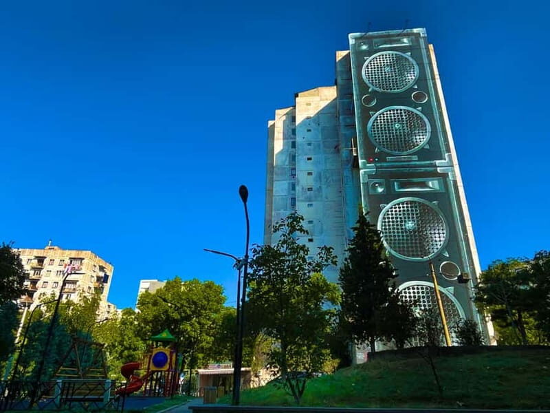Tbilisi: Soviet Suburbs and Murals Exhibition Guided Tour - The Sum Up