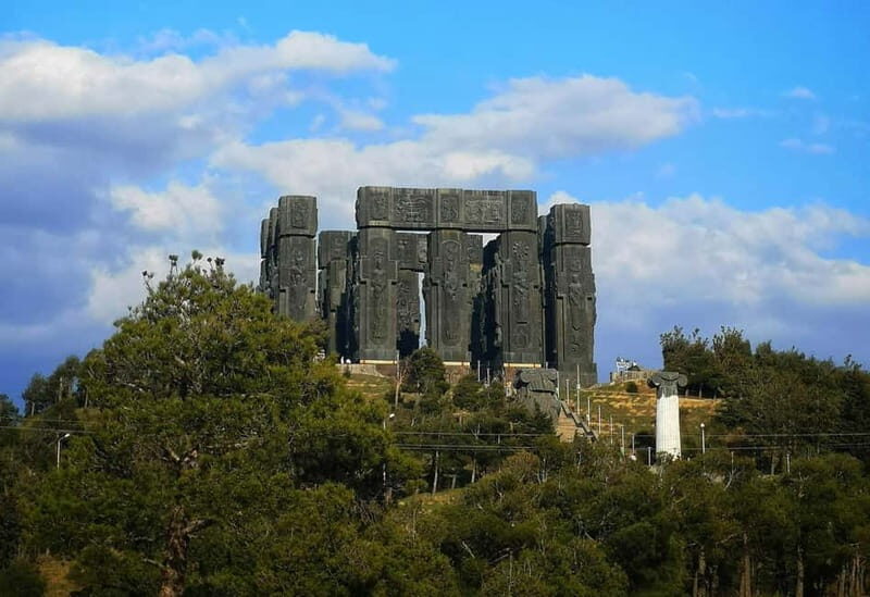 Tbilisi: Transfer & Guided Tour to The Georgian Stonehenge - Who Would Love This Tour?