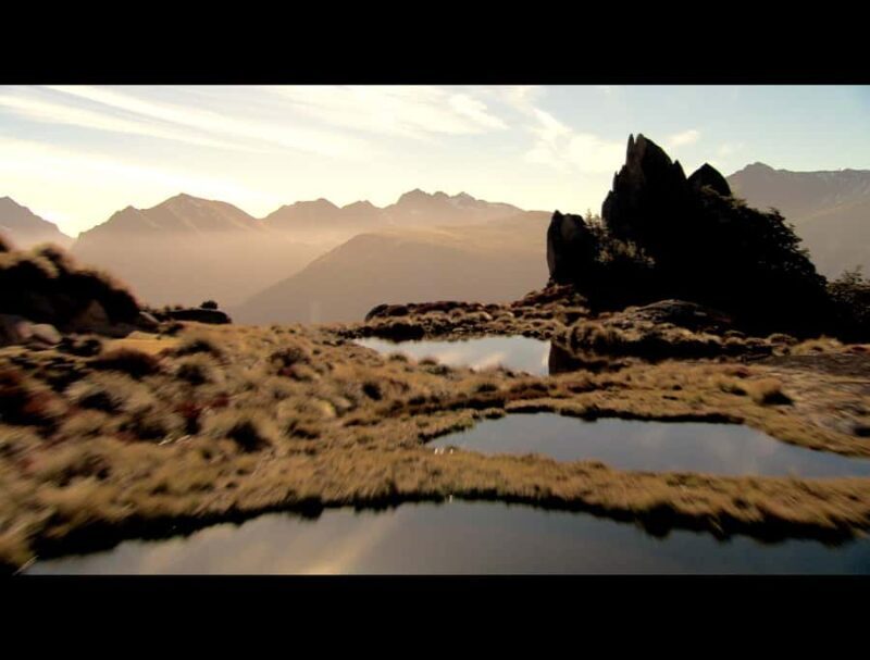 Te Anau: Hidden Lakes and Mountains - Exploring Fiordland from the Sky