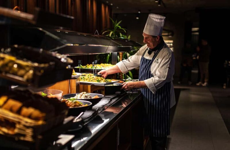Te Puia: Te P Evening Hng Buffet and Cultural Experience - Who Should Consider This Tour?