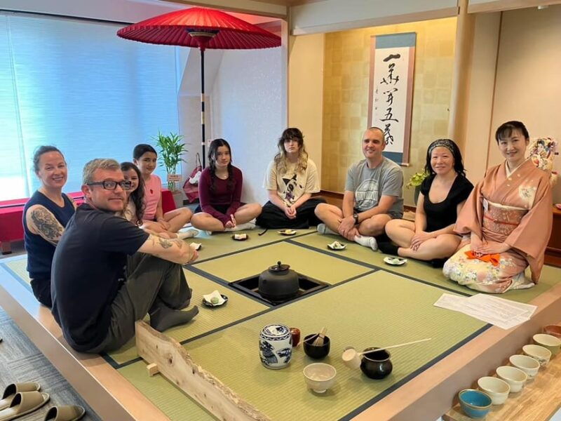 tea-ceremony-experience-in-japanese-style-room-60min