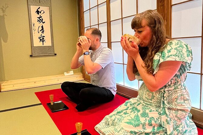 tea-ceremony-experience-in-osaka-doutonbori