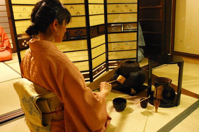 tea-ceremony-experience-in-traditional-kyoto-townhouse-2