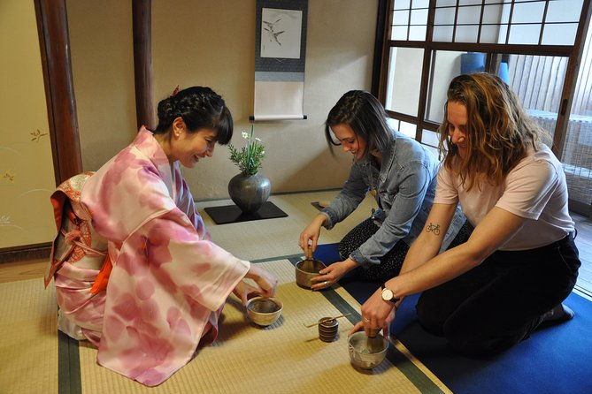 tea-ceremony-experience-in-traditional-kyoto-townhouse