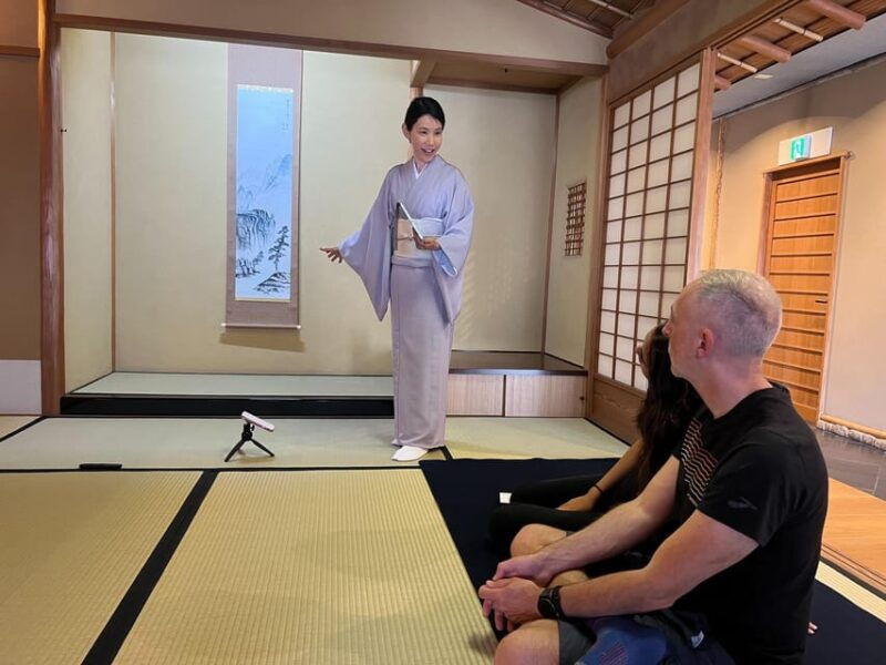 tea-ceremony-experience-near-atomic-bomb-dome