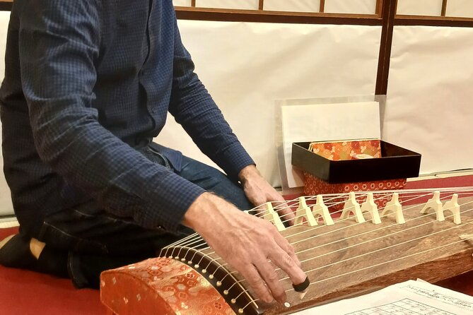 tea-ceremony-with-japanese-harp-performance-in-kyoto