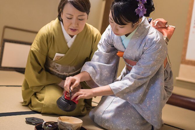 Tea Ceremony Workshop in Tokyo by the Experienced Instrucor - Key Points
