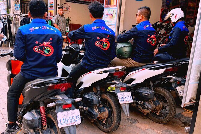 Teach English and discover Cambodia beautiful floating village - A Closer Look at the Day’s Itinerary