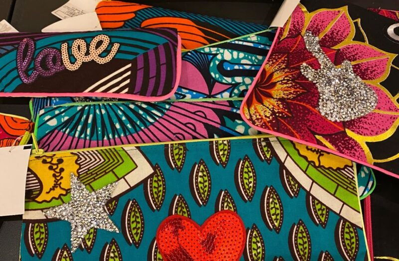 teen-shopping-tour-of-paris-2-30-hour-walking-tour