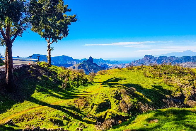 tejeda-sacred-mountains-with-tapas-meal-by-2-native-guides