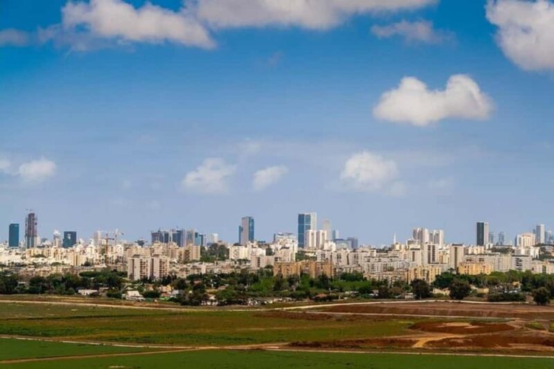 Tel Aviv : Must-See Attractions Private Walking Tour - Key Points