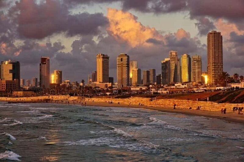 Tel Aviv : Must-See Attractions Private Walking Tour - Discovering the Heart of Tel Aviv