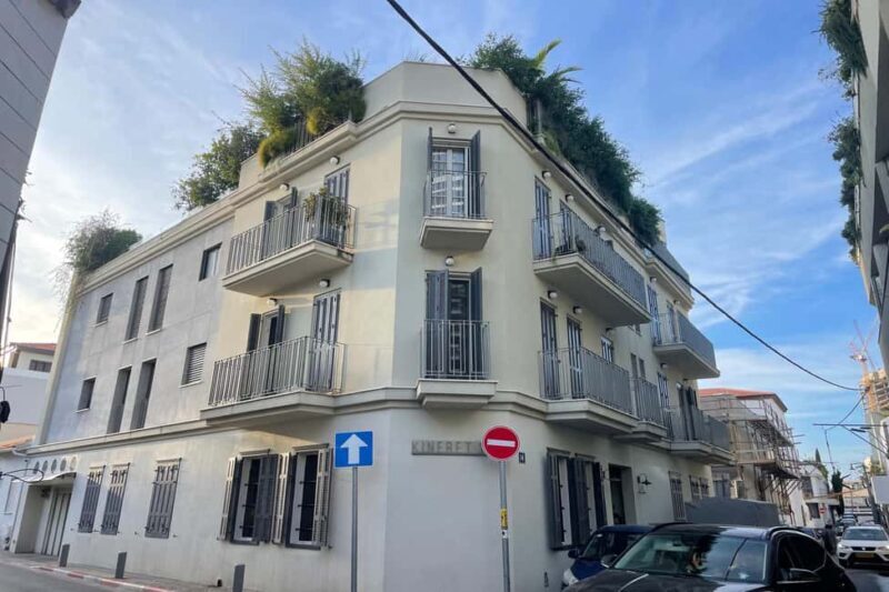 Tel Aviv: Neve Tzedek Cultural Walking Tour - Exploring Neve Tzedek: A Neighborhood Full of Surprises