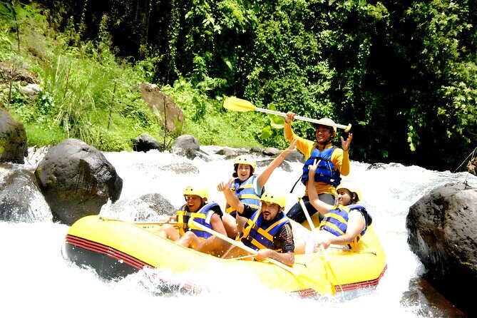 Telaga Waja Rafting: Challenging Adventure Rafting in Bali - The Lunch and Amenities
