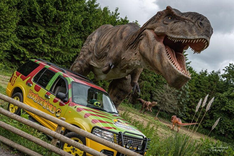 telford-hoo-zoo-and-dinosaur-world-entry-ticket