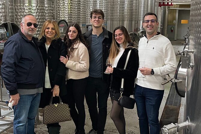 temecula-limo-trolley-wine-tour-with-tastings-charcuterie-box