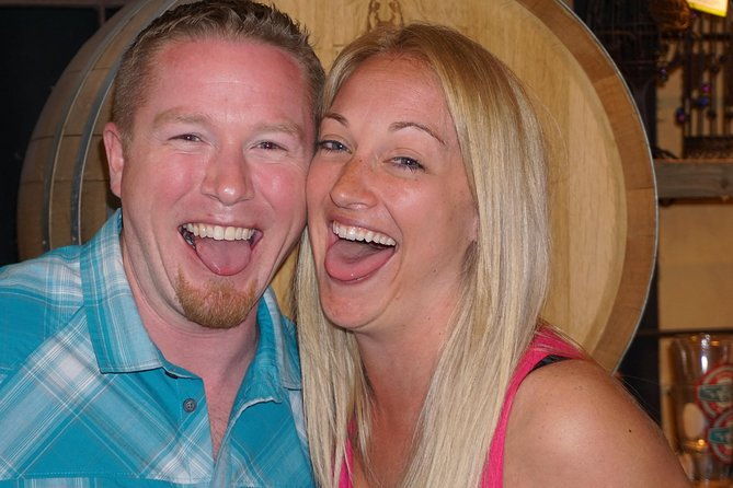 temecula-limo-trolley-wine-tour-with-tastings-charcuterie-box