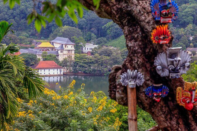 Temple of the Tooth & Royal Botanical Gardens Tour - Who Will Enjoy This Tour?