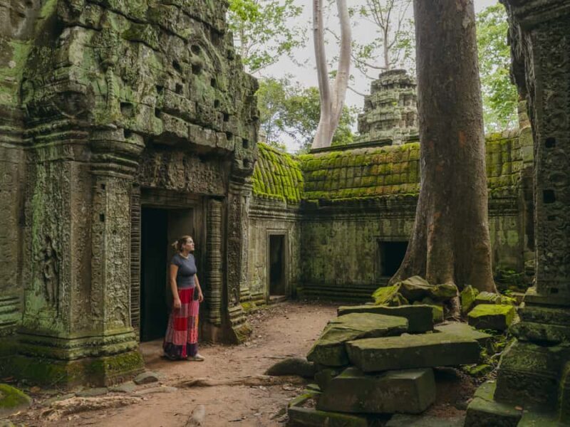 Temples and Local Life: From Sunrise to Angkor Thom - The Experience in Detail
