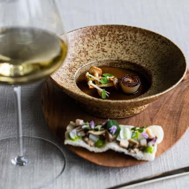 Ten Minutes by Tractor: Fine Wine & Gastronomy Experience - FAQ