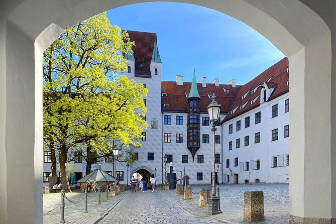 ten-munich-old-town-sights-in-a-private-express-walking-tour