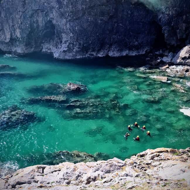 Tenby: Coasteering Adventure - Key Points