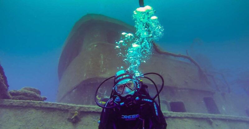 tenerife-2-diving-sessions-for-certified-divers
