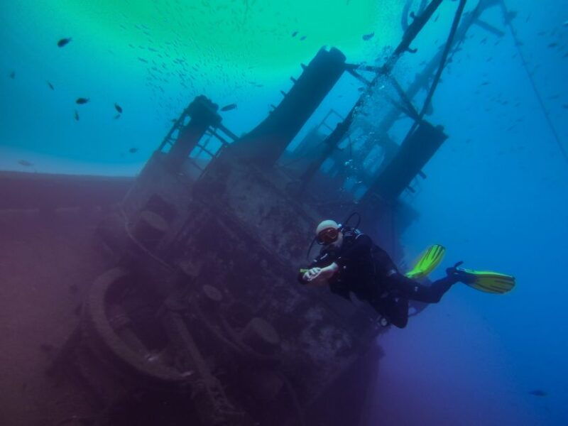 tenerife-2-diving-sessions-for-certified-divers
