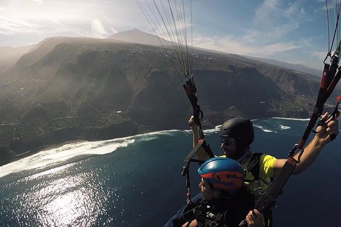 tenerife-basic-paragliding-flight-experience-with-pickup