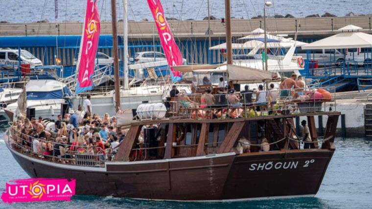 tenerife-boat-party-with-open-bar-and-djs