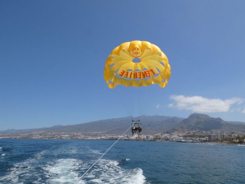 tenerife-costa-adeje-parasailing