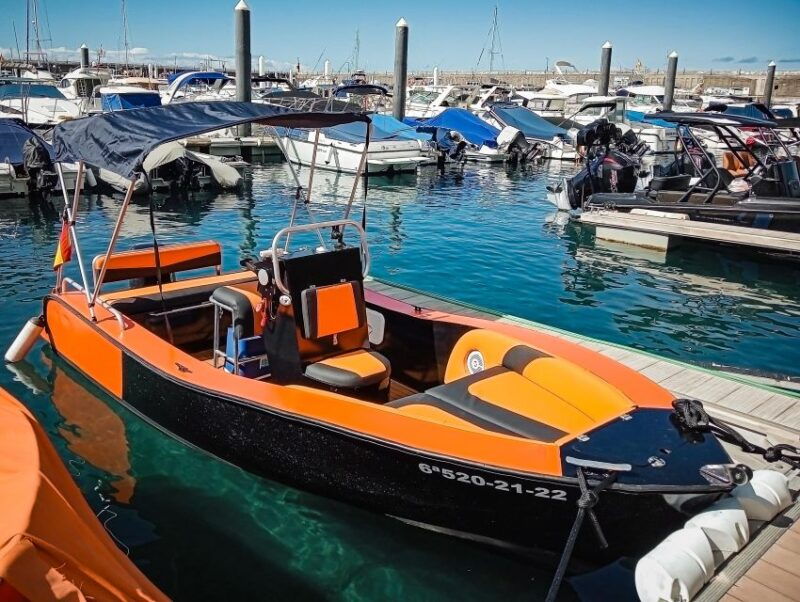 tenerife-discover-los-gigantes-while-navigating-a-boat