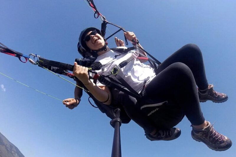 tenerife-extreme-stunt-paragliding-flight