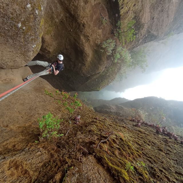 tenerife-guided-canyoning-experience-in-los-arcos