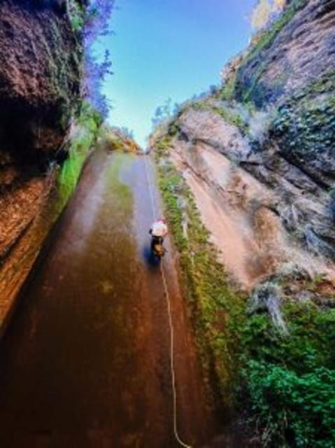 tenerife-guided-canyoning-experience-in-los-arcos