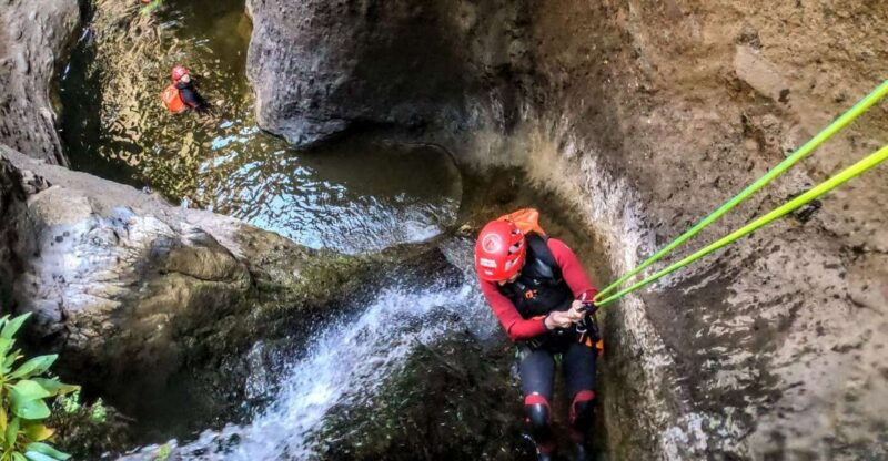 tenerife-guided-canyoning-experience