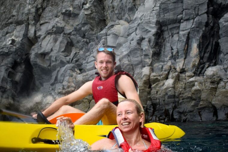 tenerife-kayak-and-snorkel-with-turtles-wetsuits-included