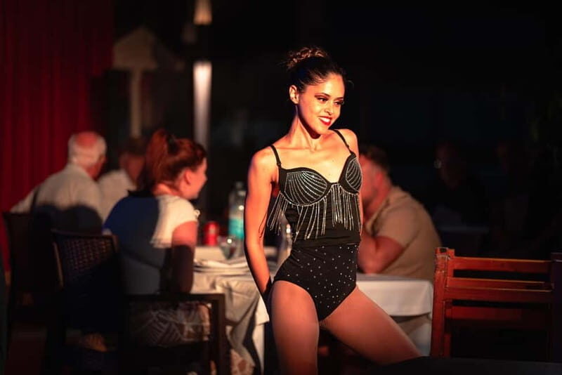 Tenerife : Musical show "the wild south" with dinner and transfer - The Sum Up