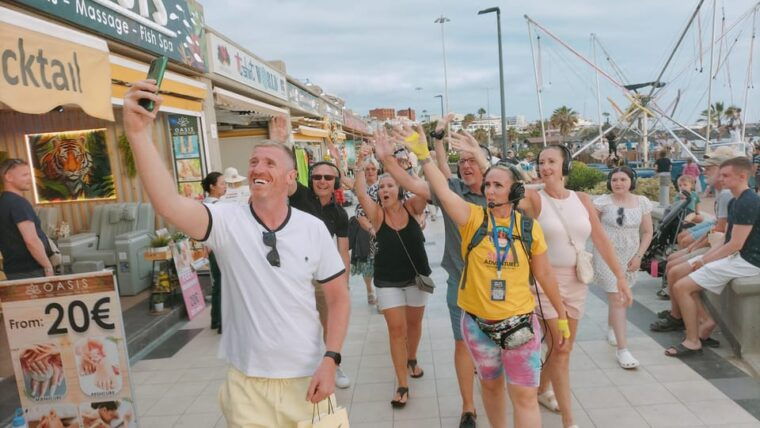 tenerife-silent-disco-walking-tour-mustang-sallys
