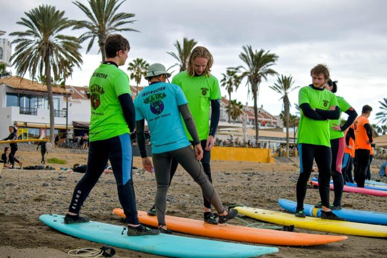 tenerife-surf-lesson-in-playa-de-las-americas-all-included